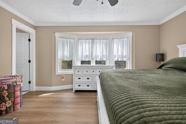 2475 Azalea Drive, Loganville, GA 30052