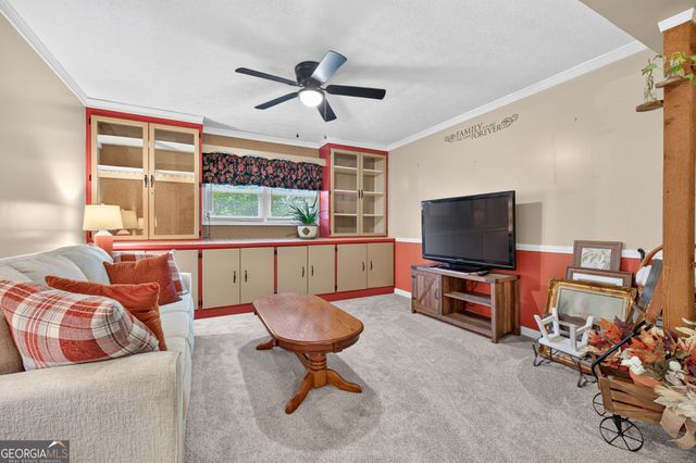 2475 Azalea Drive, Loganville, GA 30052