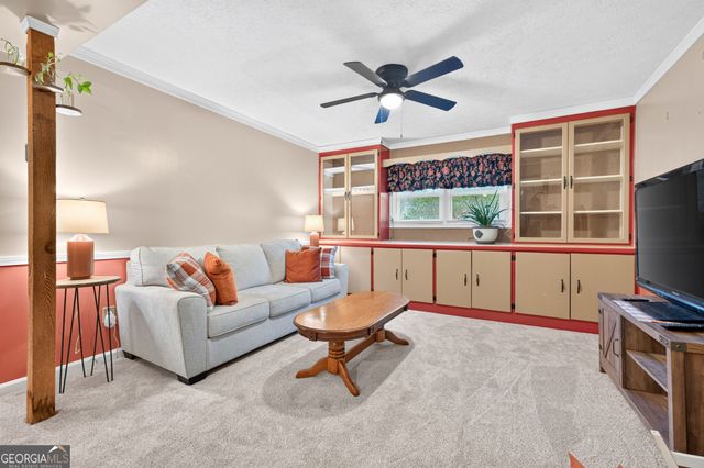 2475 Azalea Drive, Loganville, GA 30052