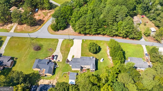 2475 Azalea Drive, Loganville, GA 30052