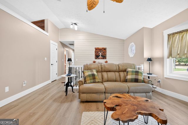 2475 Azalea Drive, Loganville, GA 30052
