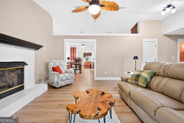 2475 Azalea Drive, Loganville, GA 30052
