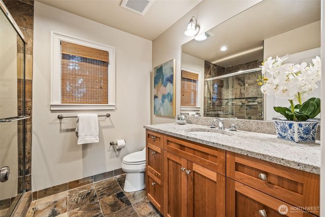8246 E Mercer Way, Mercer Island, WA 98040