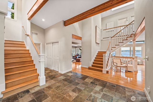 8246 E Mercer Way, Mercer Island, WA 98040