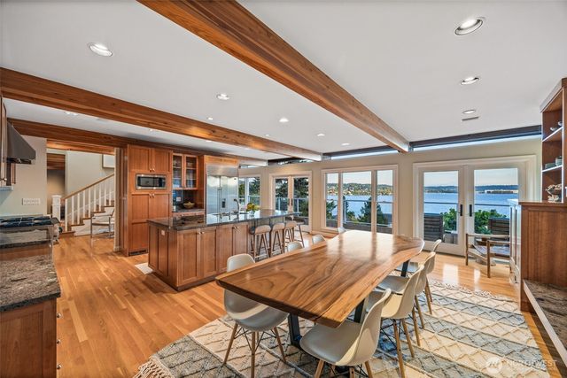 8246 E Mercer Way, Mercer Island, WA 98040