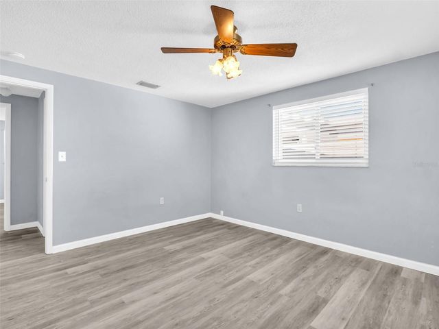 1242 VIKING DRIVE, Holiday, FL 34691