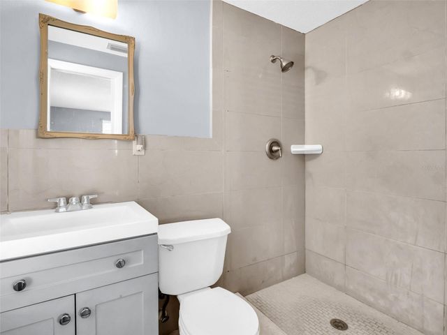 1242 VIKING DRIVE, Holiday, FL 34691