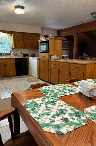 1814 State Hwy 125 S, Sparta, MO 65753