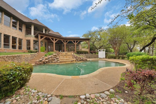 5605 Muirfield Court, Flower Mound, TX 75022