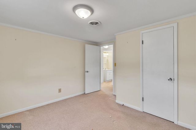 305 COLIEVILLE LN, Reedville, VA 22539