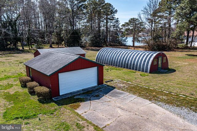 305 COLIEVILLE LN, Reedville, VA 22539