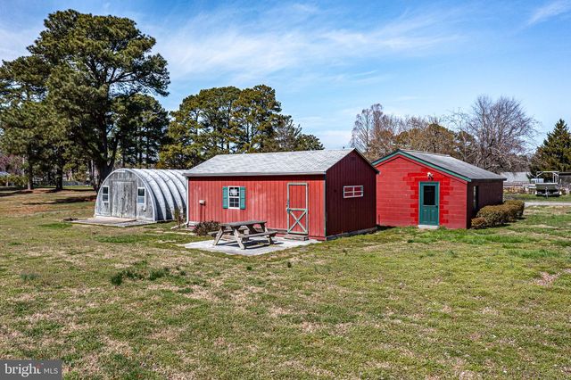 305 COLIEVILLE LN, Reedville, VA 22539