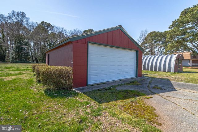 305 COLIEVILLE LN, Reedville, VA 22539
