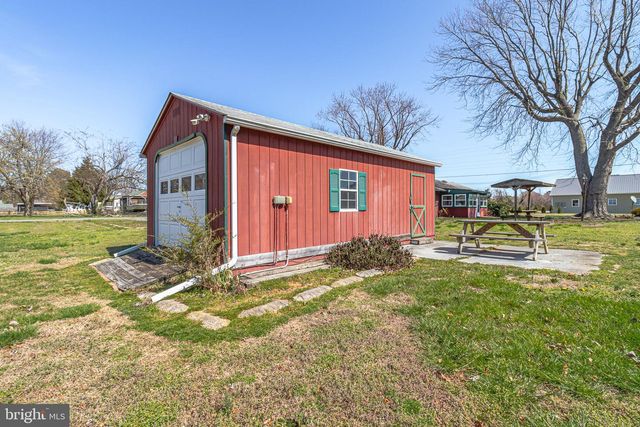305 COLIEVILLE LN, Reedville, VA 22539