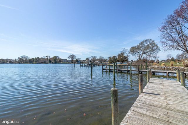 305 COLIEVILLE LN, Reedville, VA 22539