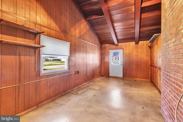 305 COLIEVILLE LN, Reedville, VA 22539