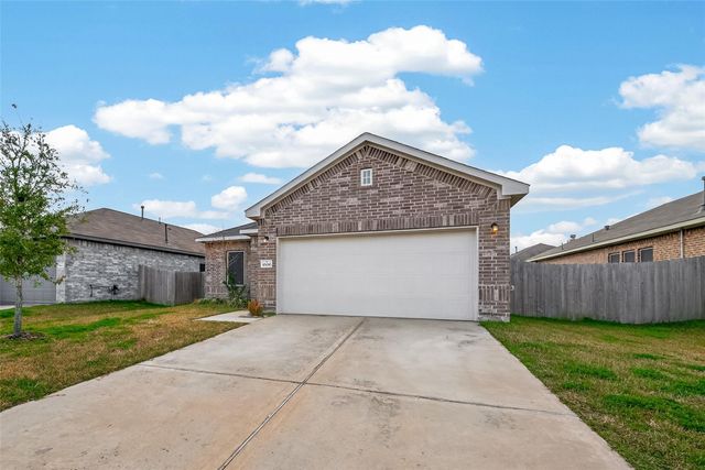 10010 Pine Valley Court, Baytown, TX 77521