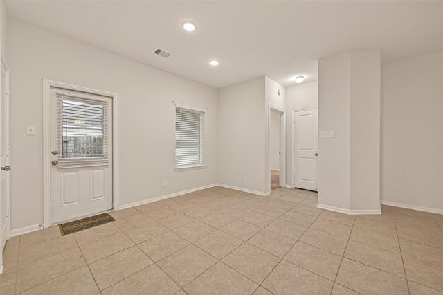 10010 Pine Valley Court, Baytown, TX 77521