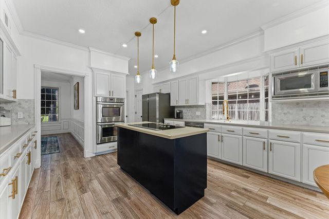 5018 Hastingwood Drive, Houston, TX 77084