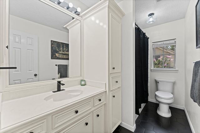 5018 Hastingwood Drive, Houston, TX 77084