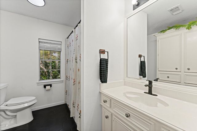 5018 Hastingwood Drive, Houston, TX 77084