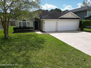 1316 E CHINABERRY Court, St. Johns, FL 32259