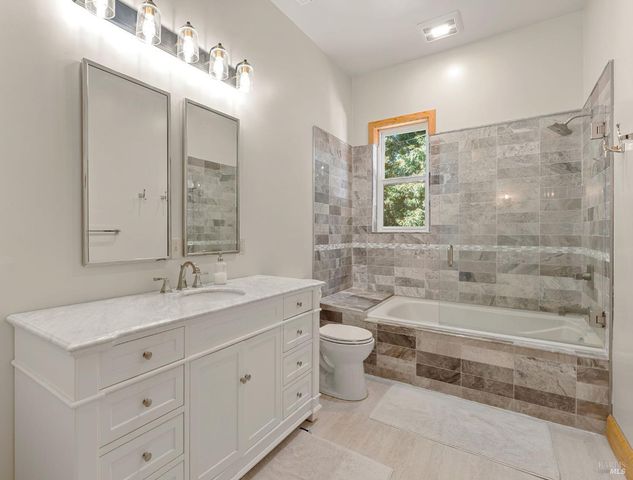 36780 Glennen Dr, Gualala, CA 95445