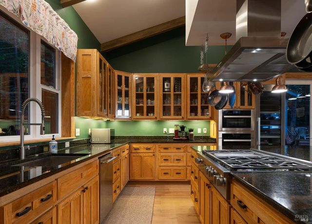 36780 Glennen Dr, Gualala, CA 95445