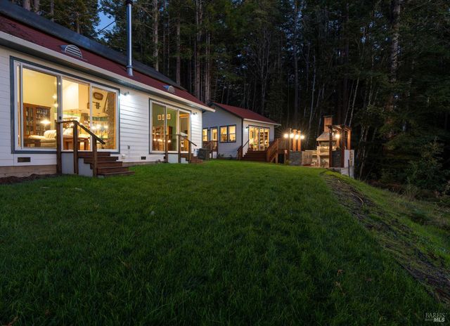 36780 Glennen Dr, Gualala, CA 95445