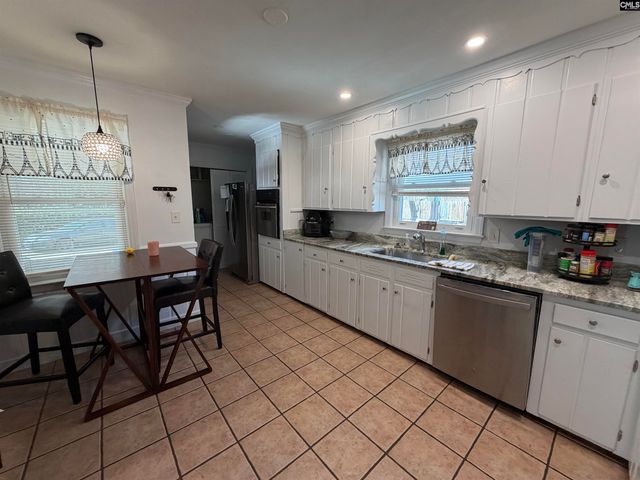 328 Perkins Lane, Camden, SC 29020