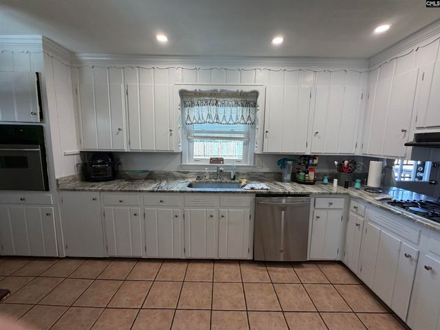 328 Perkins Lane, Camden, SC 29020