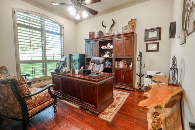 1387 Shadow Lakes Drive, Wills Point, TX 75169