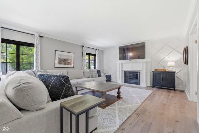110 McClellan Road, Greenfield, IN 46140