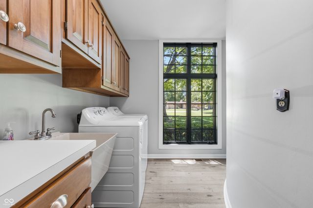 110 McClellan Road, Greenfield, IN 46140