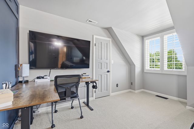 110 McClellan Road, Greenfield, IN 46140