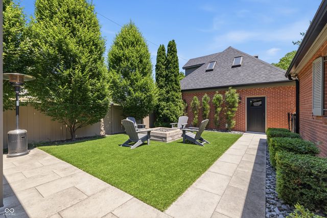 110 McClellan Road, Greenfield, IN 46140
