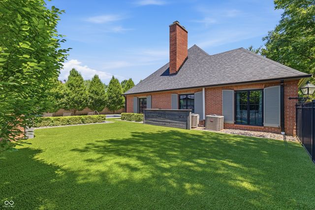 110 McClellan Road, Greenfield, IN 46140