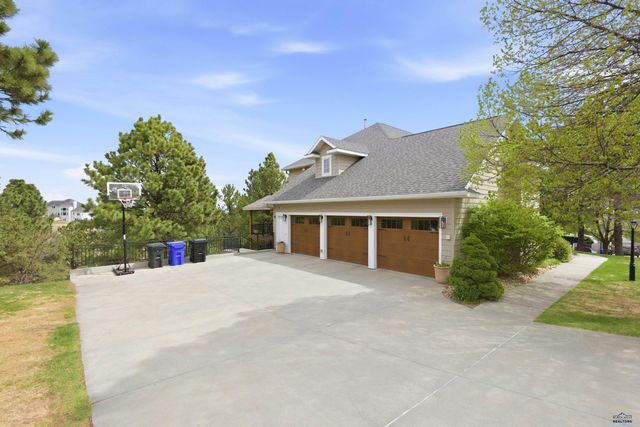 1016 ENCHANTMENT RD, Rapid City, SD 57701