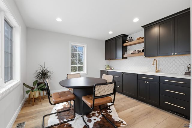 1016 ENCHANTMENT RD, Rapid City, SD 57701