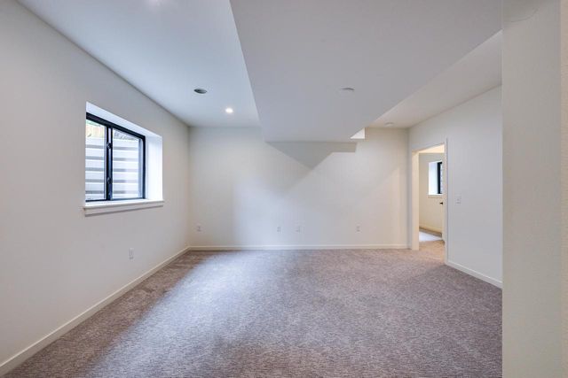 105 E Lakeview Avenue, Madison, WI 53716