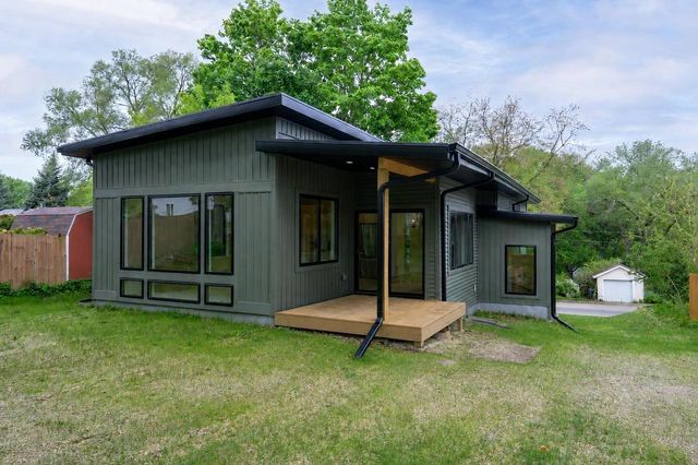 105 E Lakeview Avenue, Madison, WI 53716