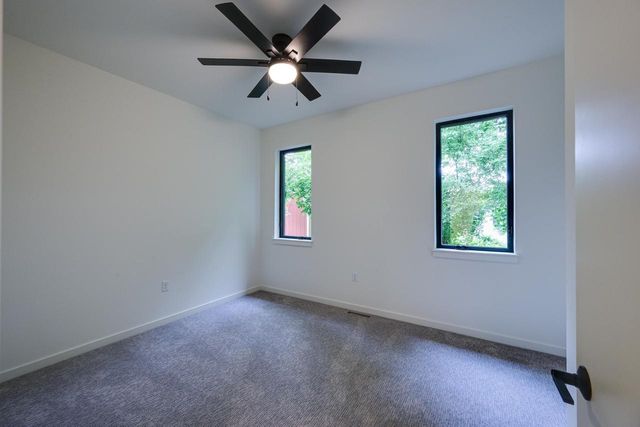 105 E Lakeview Avenue, Madison, WI 53716
