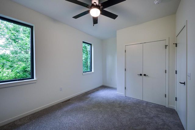 105 E Lakeview Avenue, Madison, WI 53716