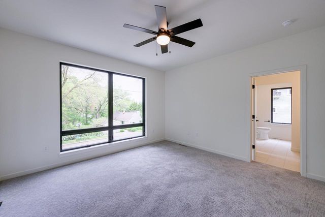 105 E Lakeview Avenue, Madison, WI 53716