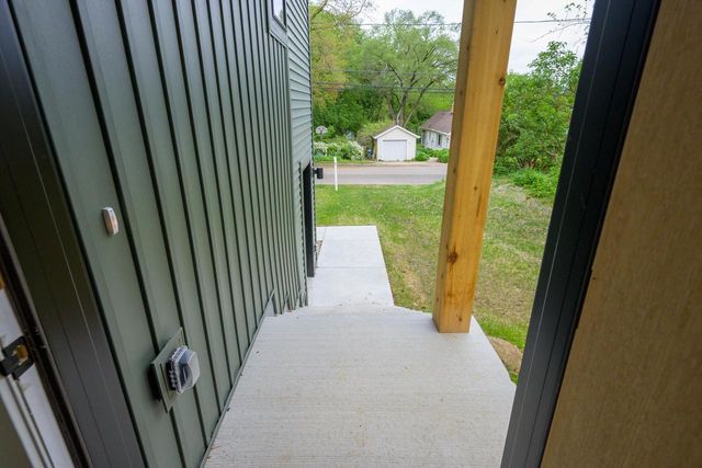 105 E Lakeview Avenue, Madison, WI 53716