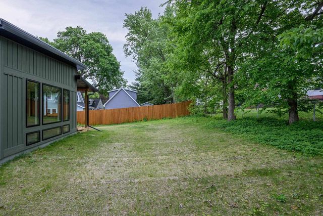 105 E Lakeview Avenue, Madison, WI 53716