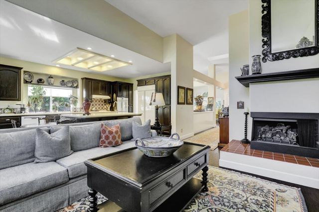 628 Morgan Ranch Dr, Grass Valley, CA 95945