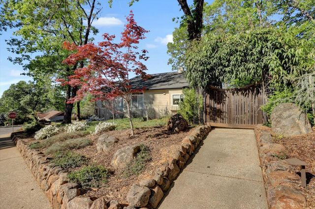 628 Morgan Ranch Dr, Grass Valley, CA 95945