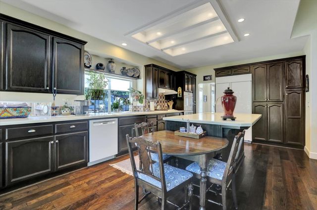 628 Morgan Ranch Dr, Grass Valley, CA 95945