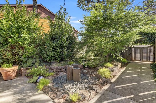 628 Morgan Ranch Dr, Grass Valley, CA 95945